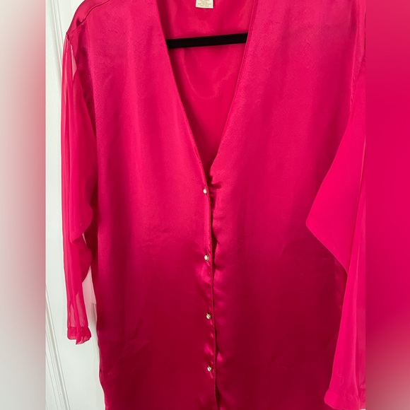 Victoria’s Secret Gold Label Long Button Down Night Shirt - Picture 5 of 9